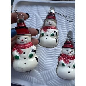 Vtg Xmas ornament blown glass hand painted smiling snowman in polka dotted scarf